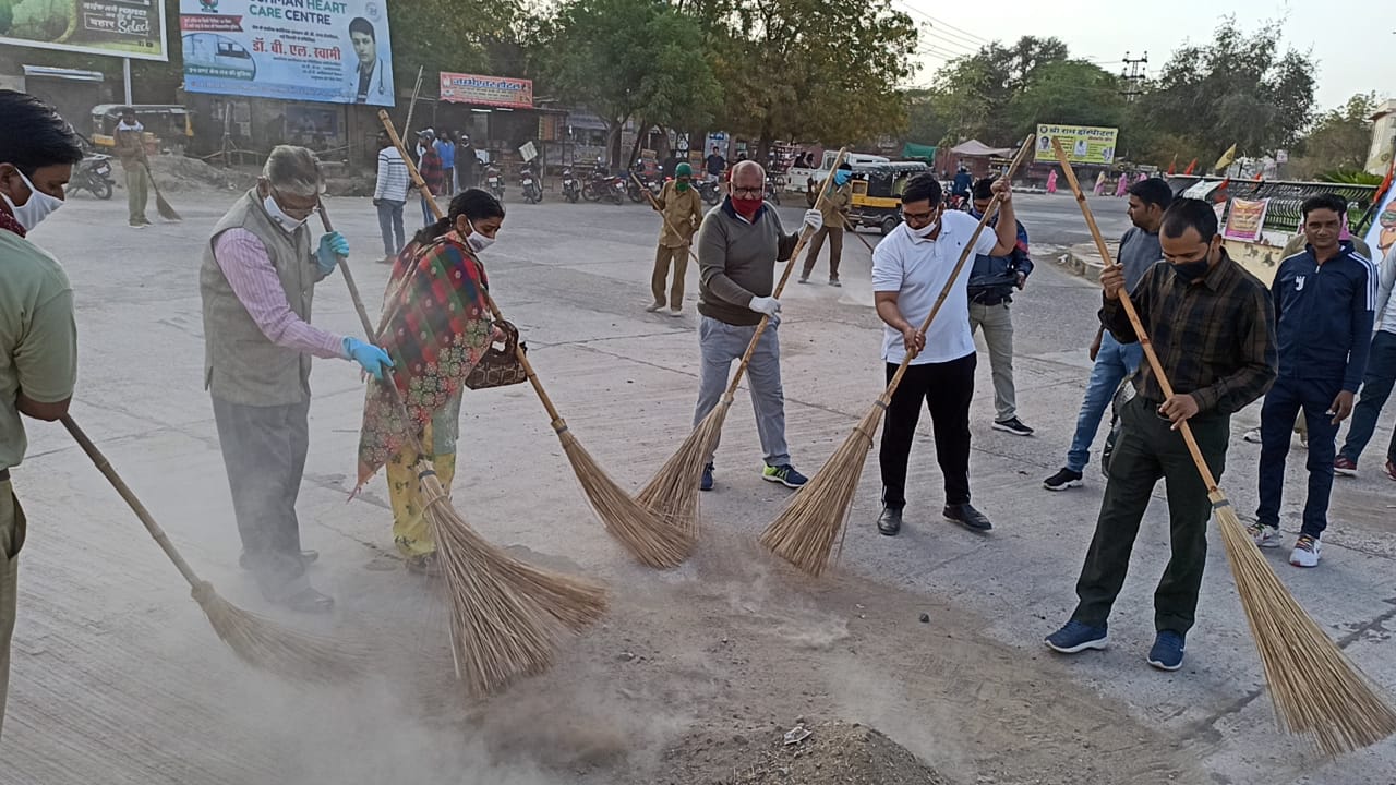 IMG 20210227 WA0039 मेडिकल कॉलेज चौराहा क्षेत्र में चला स्वच्छता अभियान Bikaner Local News Portal बीकानेर अपडेट