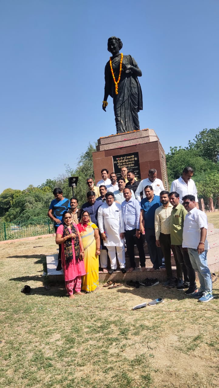 IMG 20211031 WA0074 सरलता सहजता की प्रतिमूर्ति श्रीमती इंदिरा गांधी,आज़ादी के अग्रदूतमें सरदार वल्लभ भाई पटेल- यशपाल गहलोत Bikaner Local News Portal बीकानेर अपडेट