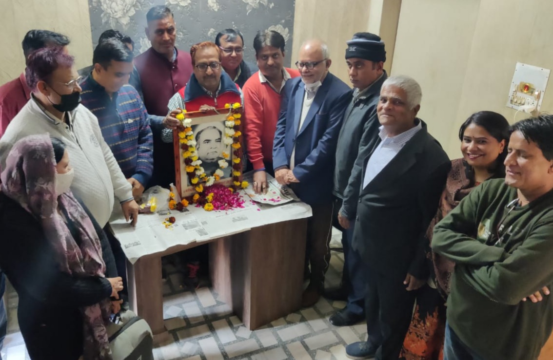 IMG 20220209 WA0013 बीकानेर के पत्रकारों ने दी अम्बालाल माथुर को श्रद्धांजलि Rajasthan News Portal बीकानेर अपडेट