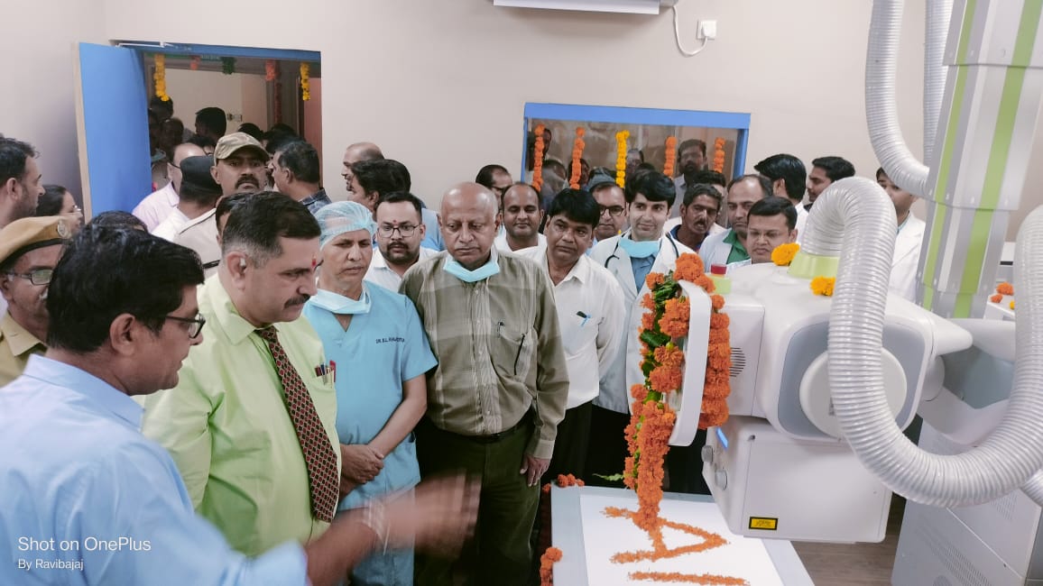 WhatsAppImage2023 05 10at15.07.52 प्रेस कांफ्रेंस : पीबीएम हॉस्पिटल के ट्रॉमा सेंटर में विश्वस्तरीय अत्याधुनिक डिजिटल एक्स रे मशीन का उद्गाटन Bikaner Local News Portal राजस्थान