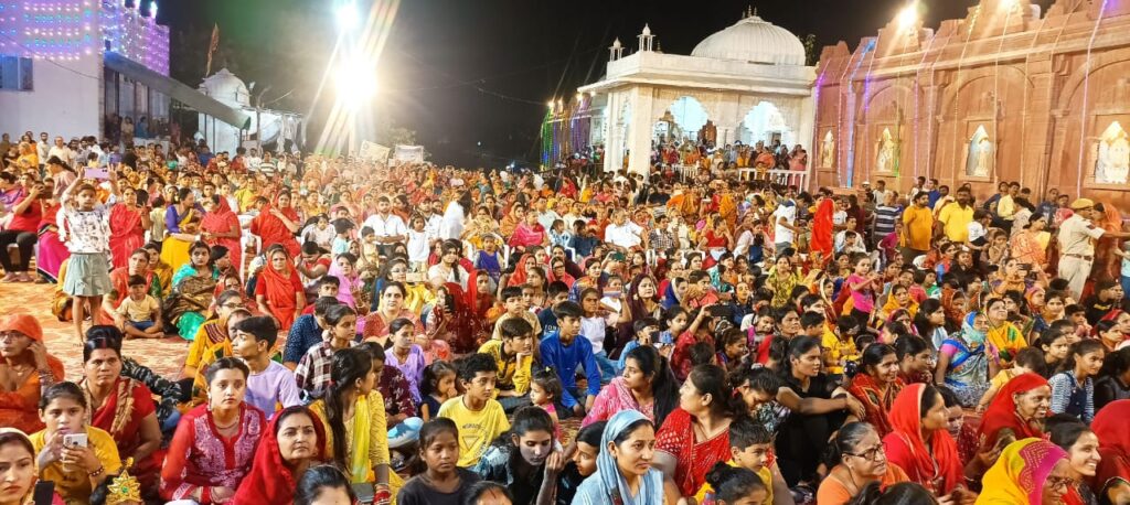 IMG 20230907 WA0013 श्री लक्ष्मीनाथ मंदिर परिसर में "नंद के आनंद भयो' भक्ति संध्या Bikaner Local News Portal धर्म