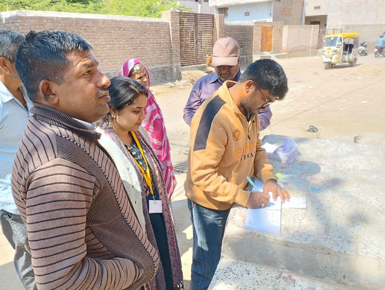 IMG 20240229 WA0369 पुरानी गिन्नाणी में ढाई लाख रुपये की बकाया वसूली Rajasthan News Portal बीकानेर अपडेट