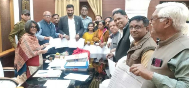 IMG 20240222 101243 21 फुट : राजस्थानी भाषा की मान्यता के लिए सौंपा ज्ञापन Rajasthan News Portal बीकानेर अपडेट