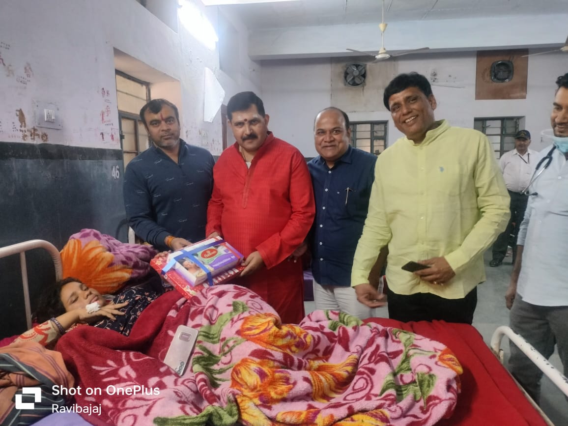 IMG 20240308 WA0335 हल्दीराम मूलचंद कार्डिक ट्रस्ट : पीबीएम अस्पताल में महिला दिवस पर जन्मी बालिकाओं को लिए बेबी किट भेंट Rajasthan News Portal बीकानेर अपडेट