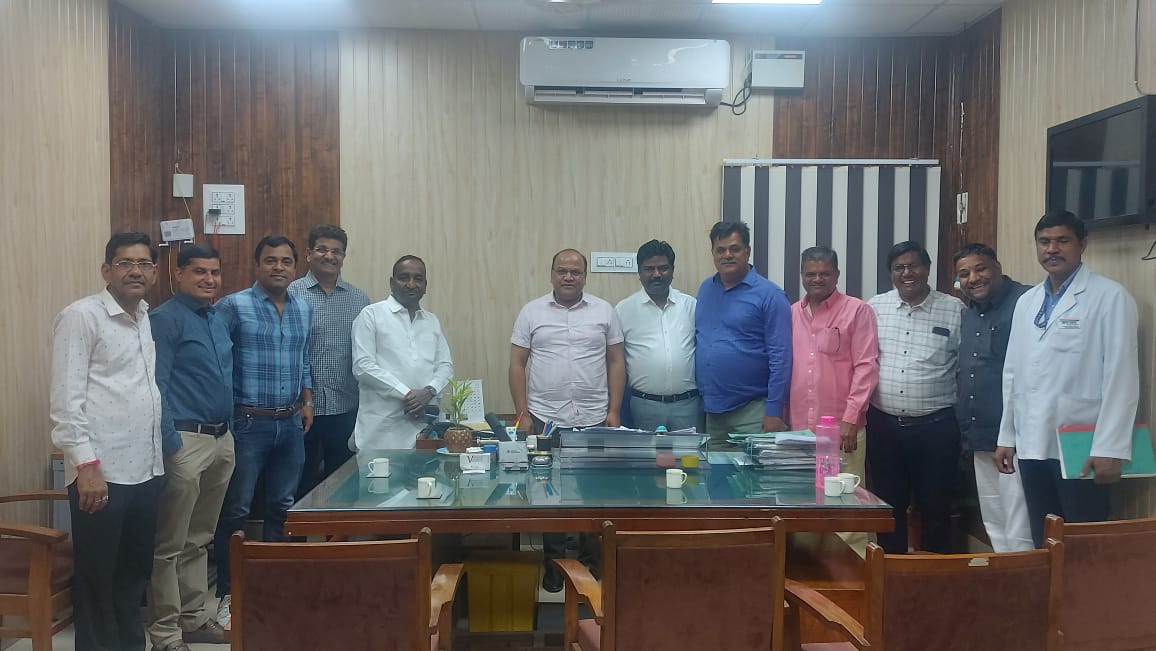 IMG 20240318 WA0233 पीबीएम में खराब पड़े कूलरों का शुरू हुआ दुरुस्तीकरण, बीकानेर फाइबर कूलर एसोसिएशन की पहल Rajasthan News Portal पर्यटन
