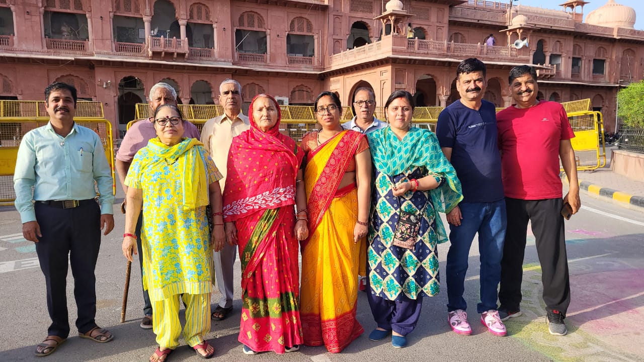 IMG 20240401 WA0248 सुदर्शनानगर में शराब ठेके विरोध में कलेक्ट्रेट पर प्रदर्शन Rajasthan News Portal बीकानेर अपडेट