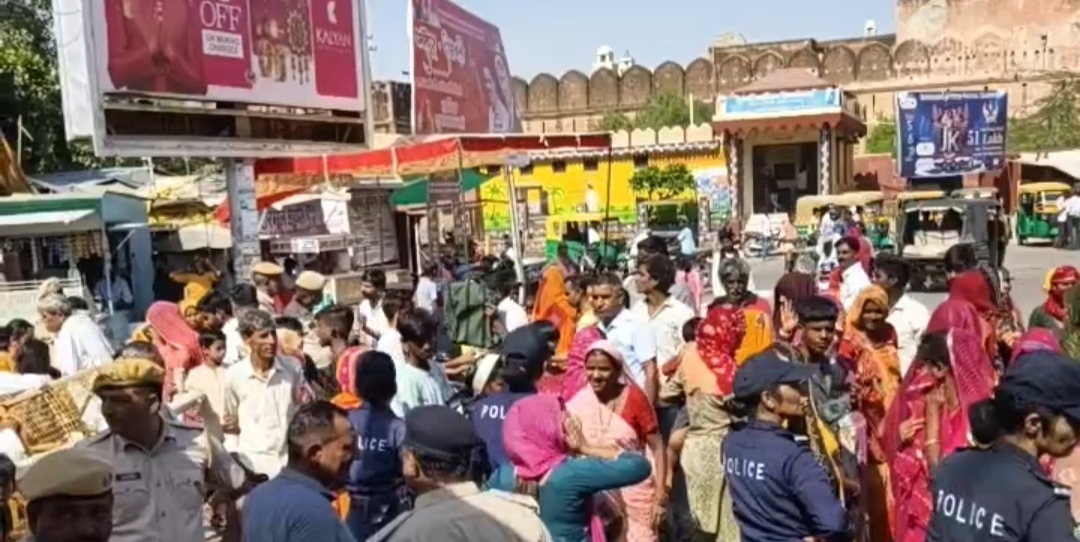 IMG 20241029 160804 दीपावली पर बीकानेर के फुटपाथ को खाली कराया Bikaner Local News Portal बीकानेर अपडेट