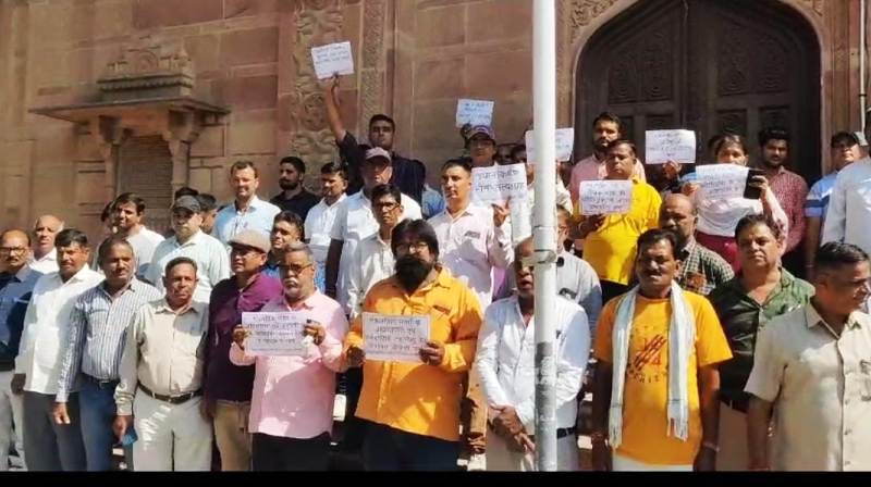 silent satyagraha completed in directorate of education शिक्षा निदेशालय में मौन सत्याग्रह Bikaner Local News Portal बीकानेर अपडेट