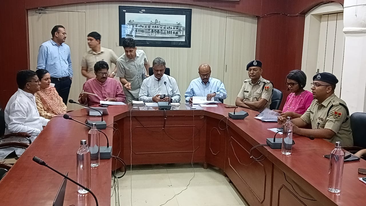 IMG 20250511 WA0017 आपात परिस्थिति को देखते नहरबंदी खत्म, किसी भी स्थिति में रहें तैयार: जिला प्रभारी मंत्री Bikaner Local News Portal राजस्थान