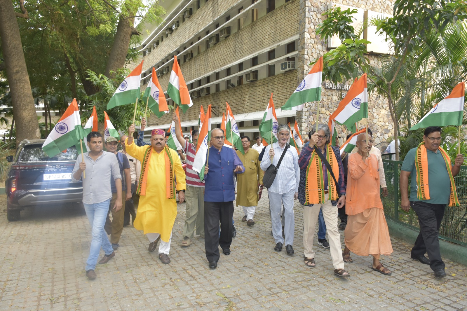 IMG 20250517 WA0027 'एक देश एक धड़कन' अभियान के अंतर्गत 'काव्य संध्या' का आयोजन ** कैरियर प्रदर्शनी आयोजित Bikaner Local News Portal साहित्य