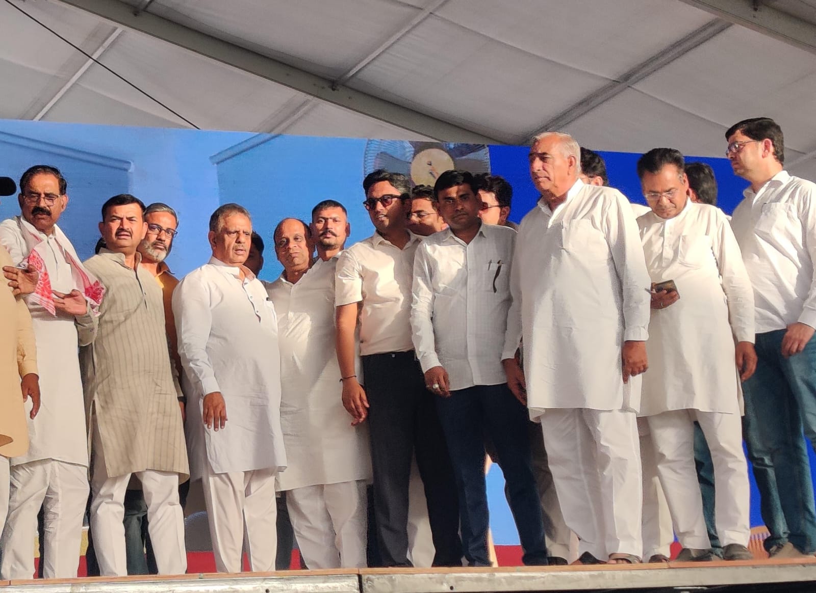 IMG 20250520 WA0034 मंत्री गजेंद्र सिंह खींवसर के साथ भाजपा नेताओं ने प्रधानमंत्री सभास्थल का लिया जायजा Bikaner Local News Portal बीकानेर अपडेट