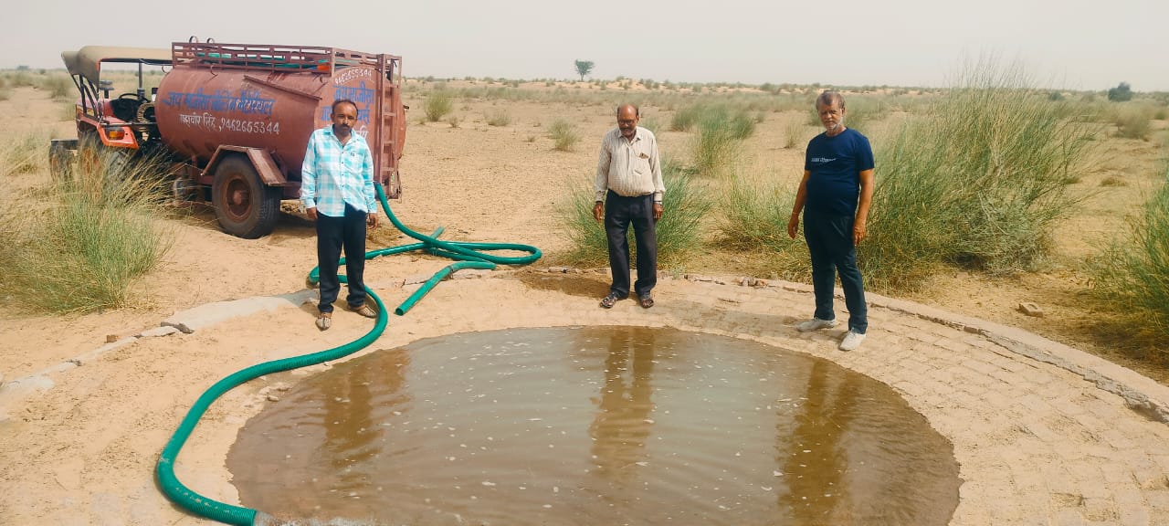 IMG 20250601 WA0019 बीकानेर के वन्य क्षेत्र में पशु पक्षियों के लिए जल सेवा जारी Bikaner Local News Portal बीकानेर अपडेट