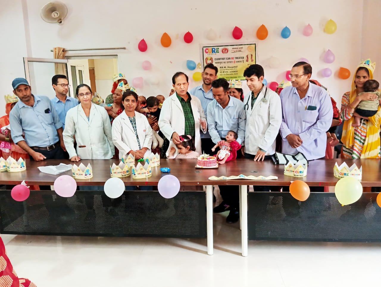 IMG 20250603 WA0012 पीबीएम ट्रॉमा सेंटर में 1015 बच्चों में जन्मजात टेढे मेढ़े पांवों का बिना ऑपरेशन उपचार Bikaner Local News Portal बीकानेर अपडेट