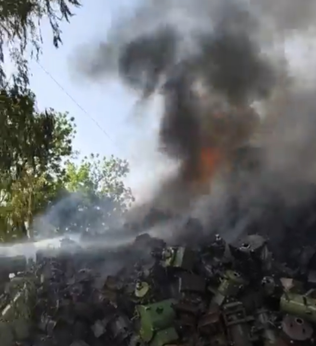 IMG 20250608 174436 बीकानेर में यहां लगी भीषण आग, मची अफरा- तफरी Bikaner Local News Portal बीकानेर अपडेट