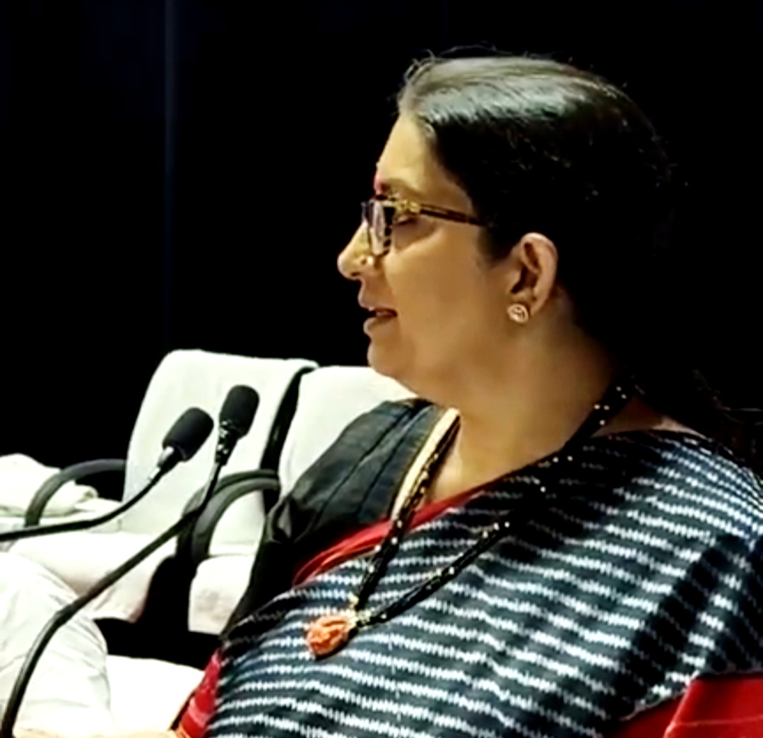 IMG 20250627 195042 लोकतंत्र के प्रहरियों का महत्वपूर्ण योगदान है- स्मृति ईरानी Rajasthan News Portal देश