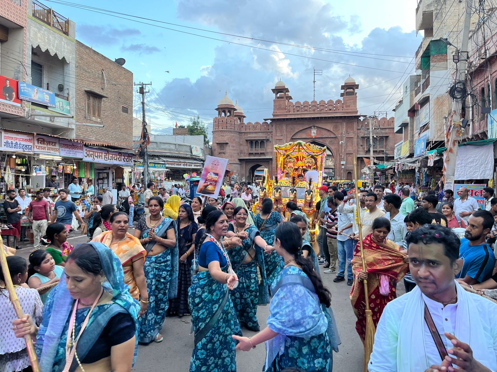 IMG 20250708 WA0024 इस्कॉन बीकानेर ने निकाली जगन्नाथ जी की रथयात्रा Rajasthan News Portal धर्म