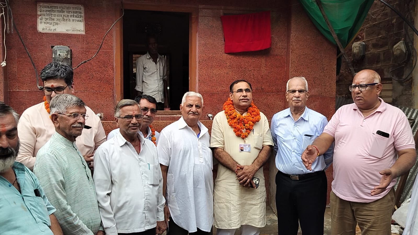 IMG 20250901 WA0035 रामदेवरा में भल्ला फाउण्डेशन ट्रस्ट बीकानेर द्वारा संचालित जल मंदिर के नवीनीकरण का लोकार्पण Rajasthan News Portal साहित्य