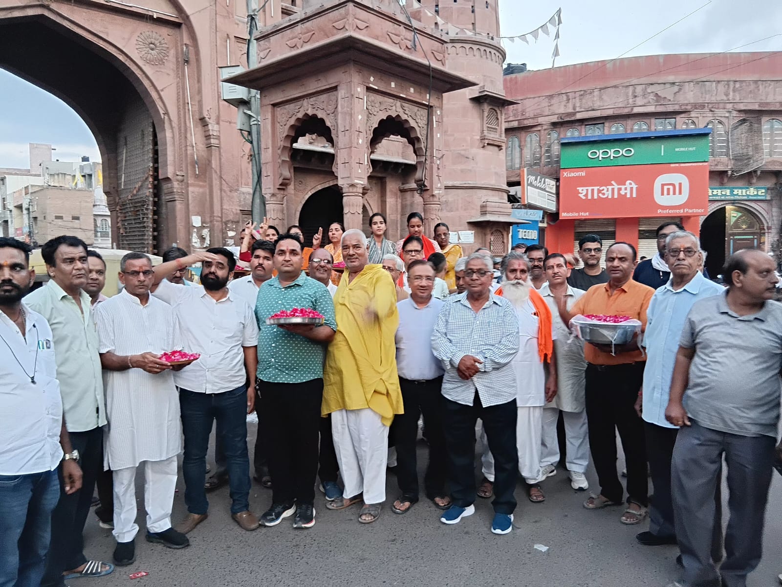 IMG 20250928 WA0029 कोटगेट पर पथ संचलन का स्वागत Rajasthan News Portal धर्म