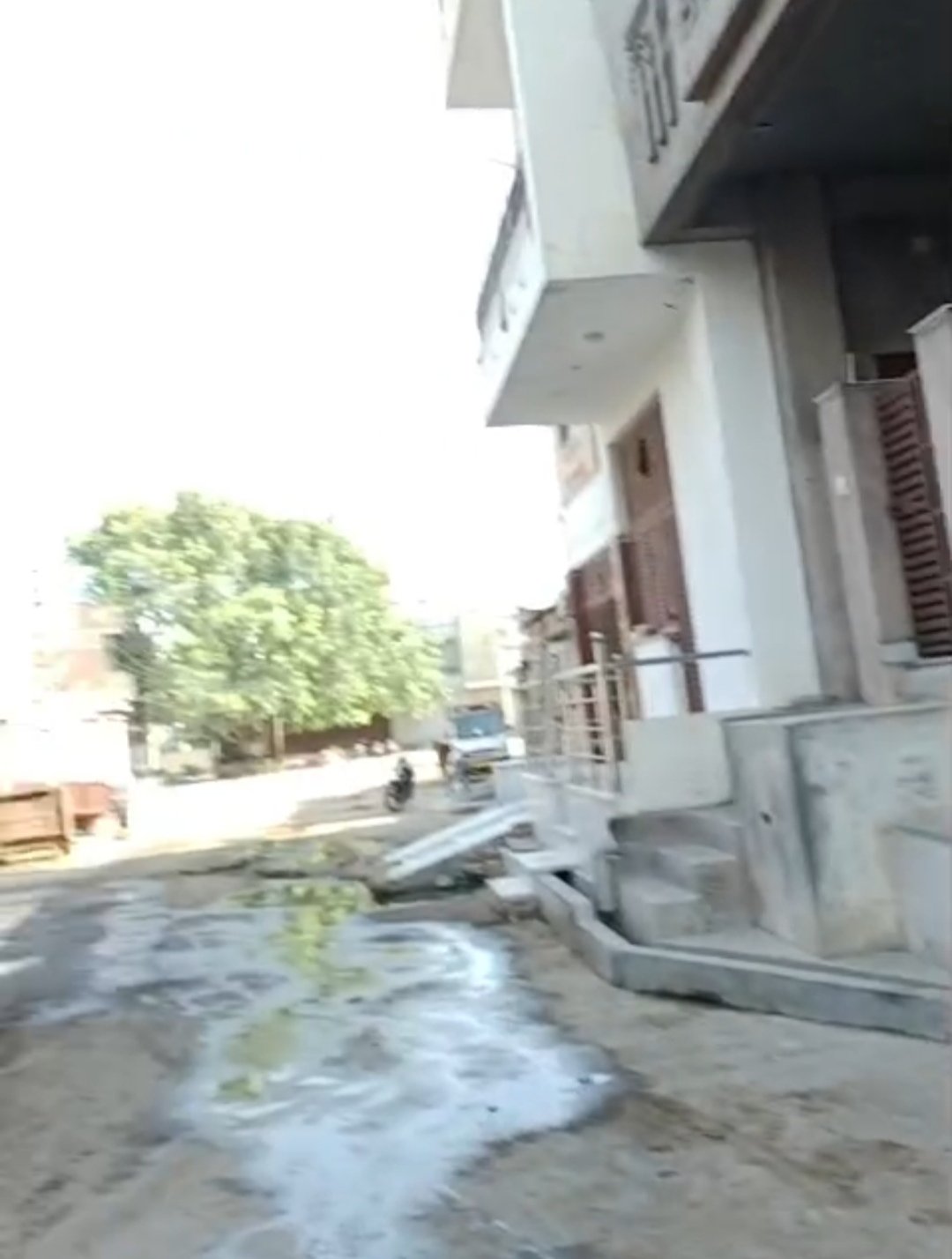 IMG 20250919 094147 घर के आगे दो माह से पड़े गंदे पानी से लोग परेशान Rajasthan News Portal बीकानेर अपडेट