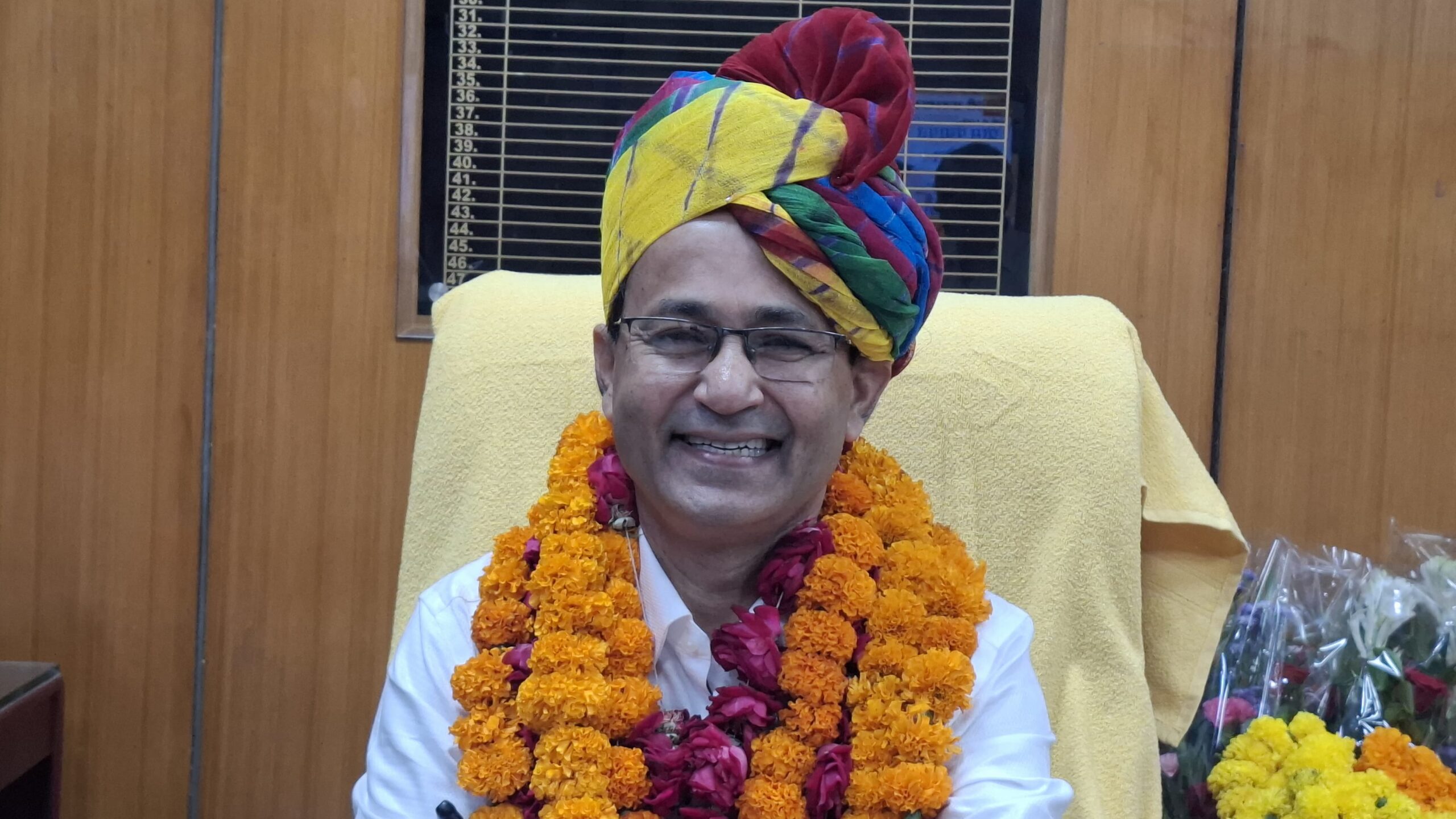 IMG 20251009 WA0018 scaled डॉ. सुरेन्द्र कुमार ने संभाला एसपी मेडिकल कॉलेज के प्राचार्य एवं नियंत्रक का पदभार Rajasthan News Portal बीकानेर अपडेट