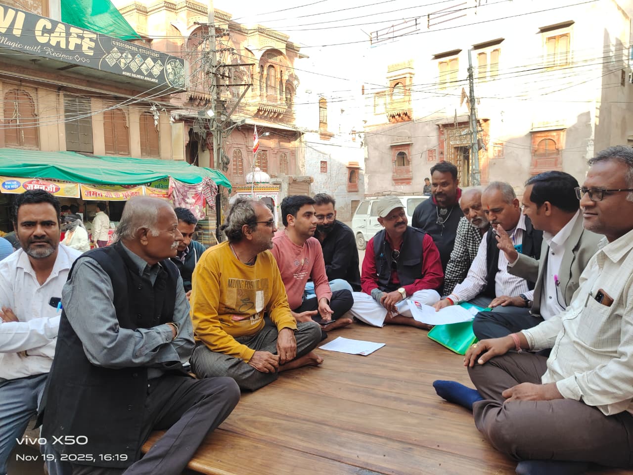 IMG 20251119 WA0008 बीकानेर परकोटे के आचार्यों के चौक और दम्माणी चौक से हुई 'चौक चौपाल' की शुरुआत Rajasthan News Portal बीकानेर अपडेट