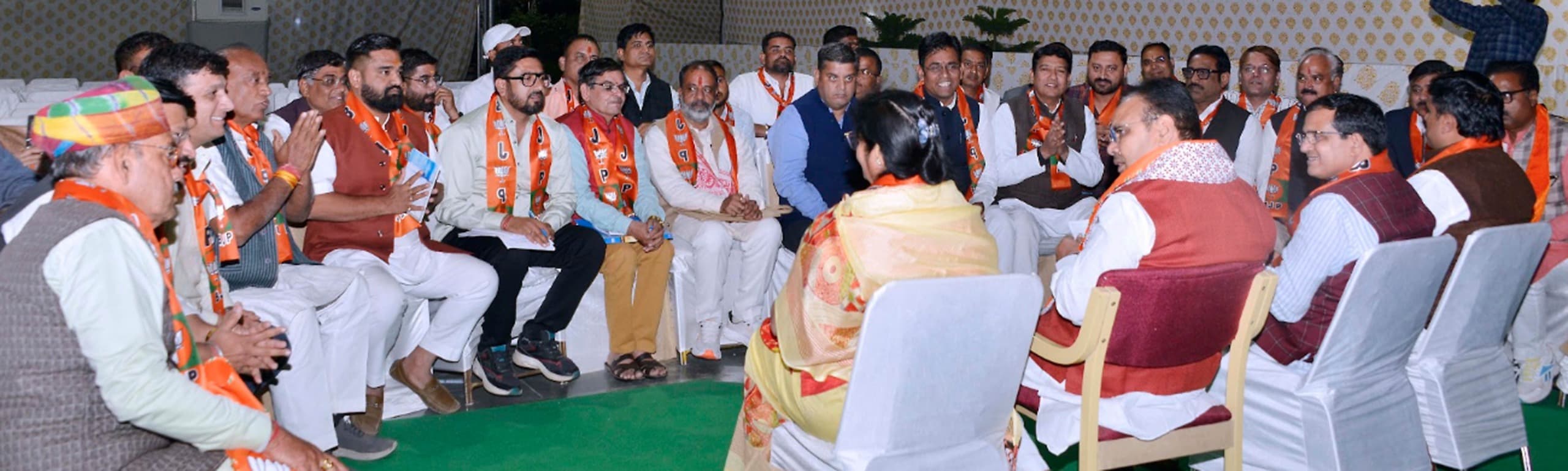 IMG 20251124 WA0007 बीजेपी : मुख्यमंत्री भजन लाल शर्मा ने बीकानेर संभाग की बैठक ली Rajasthan News Portal बीकानेर अपडेट