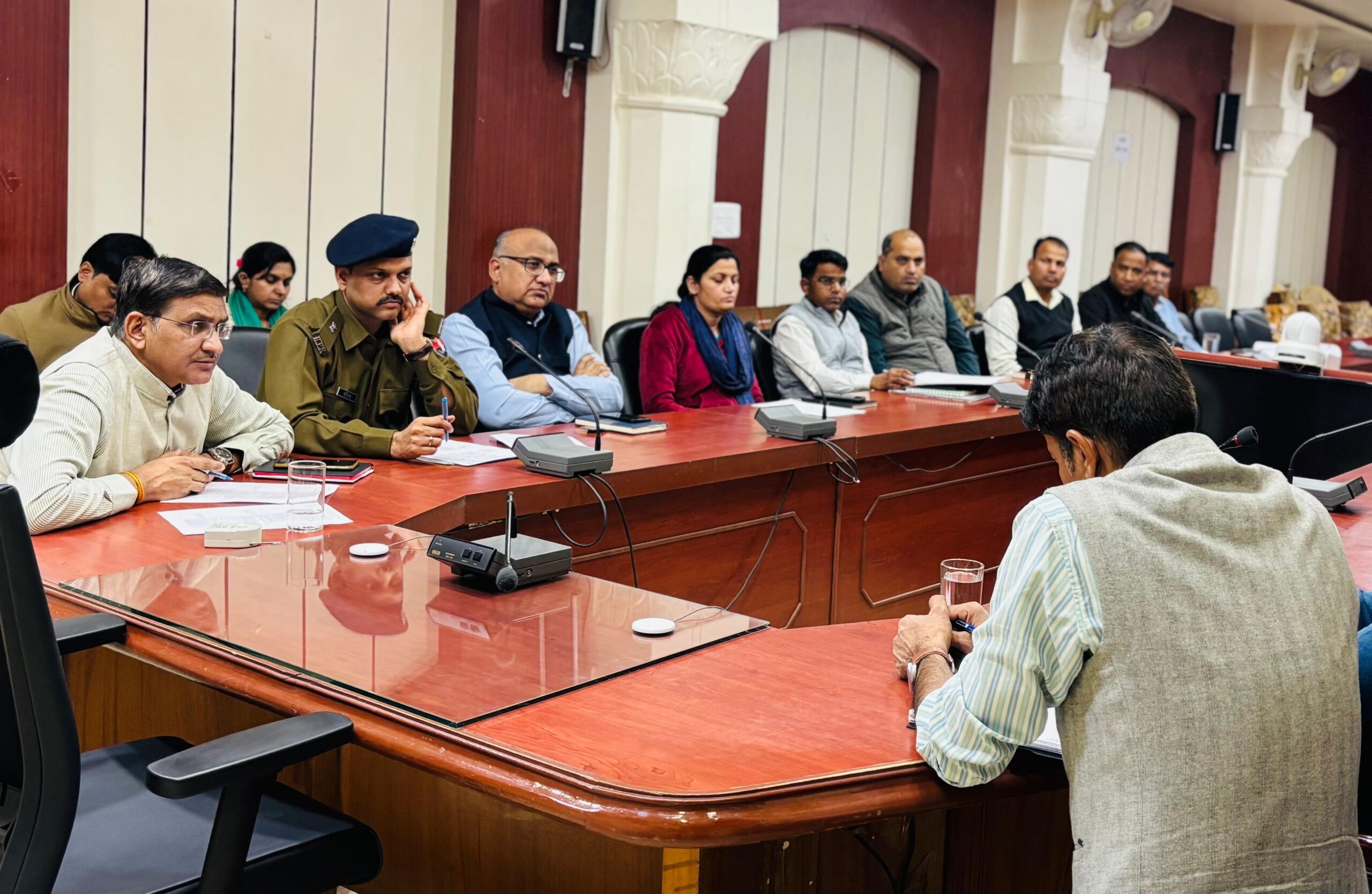 IMG 20251205 WA0018 scaled ओवरलोड वाहनों के खिलाफ पुलिस, प्रशासन, परिवहन और खनन विभाग का चलेगा संयुक्त अभियान Rajasthan News Portal बीकानेर अपडेट