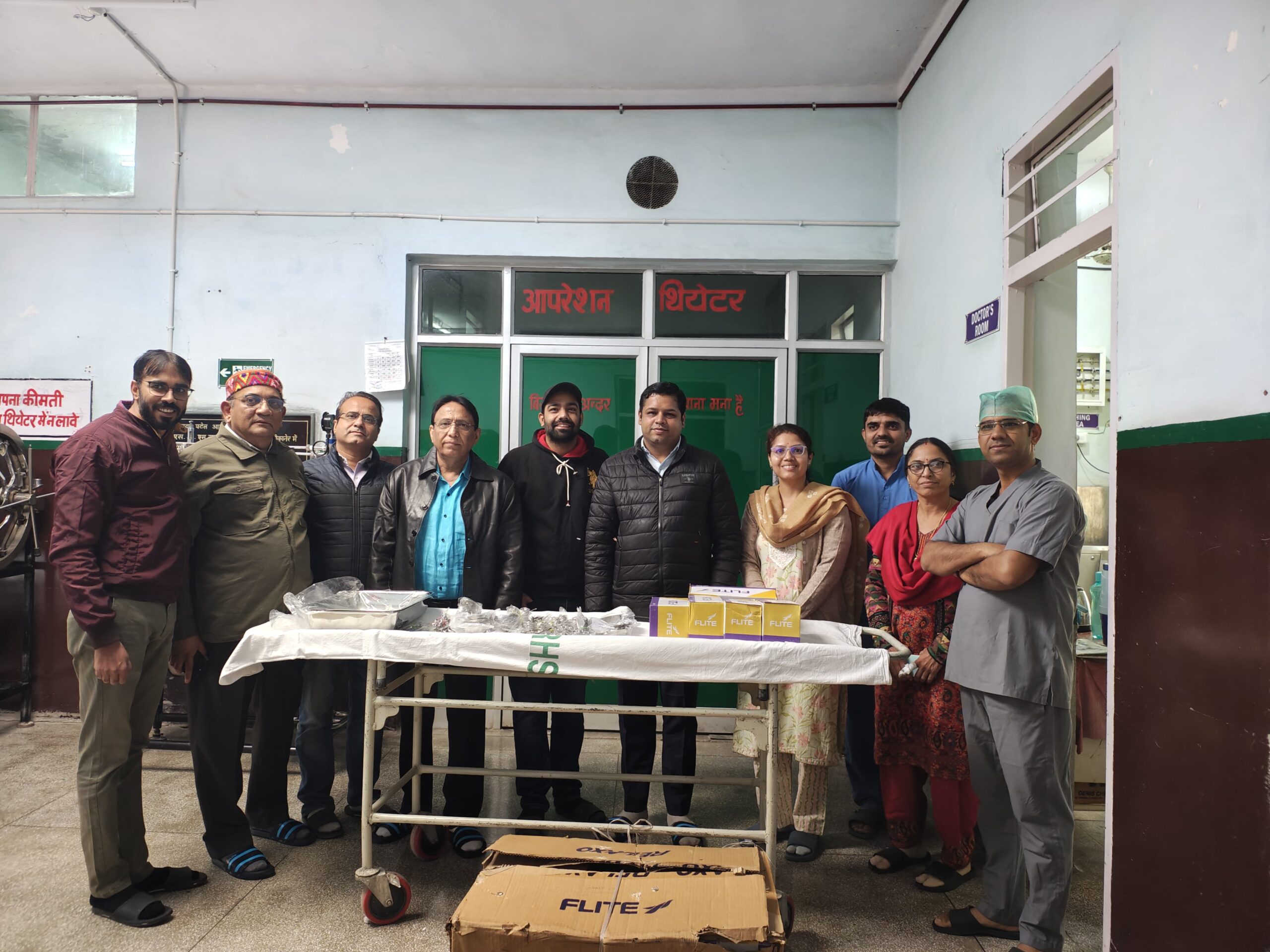 IMG 20251209 WA0014 scaled जिला अस्पताल में ओटी में सिजेरियन ऑपरेशन हेतु उपकरण भेंट किए Rajasthan News Portal बीकानेर अपडेट