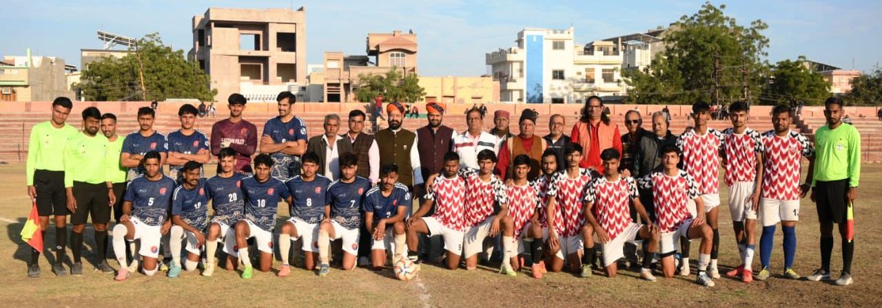 WhatsApp Image 2025 12 27 at 6.44.28 PM मास्टर बच्ची गोल्ड कप में इलायट जयपुर और राजस्थान पुलिस की जीत Rajasthan News Portal धर्म