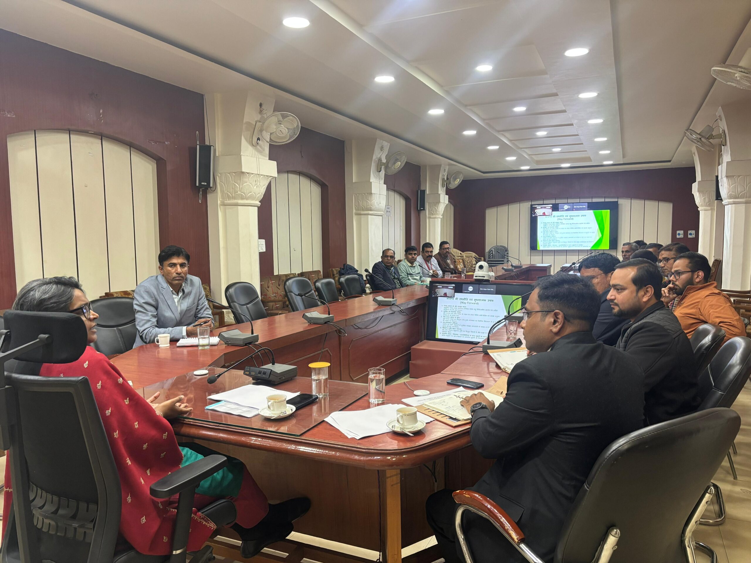 IMG 20260119 WA0026 scaled जोड़बीड़ में गिद्धों को कुत्तों से बचाने के लिए बीडीए करेगा डिच फेंसिंग Rajasthan News Portal राजस्थान