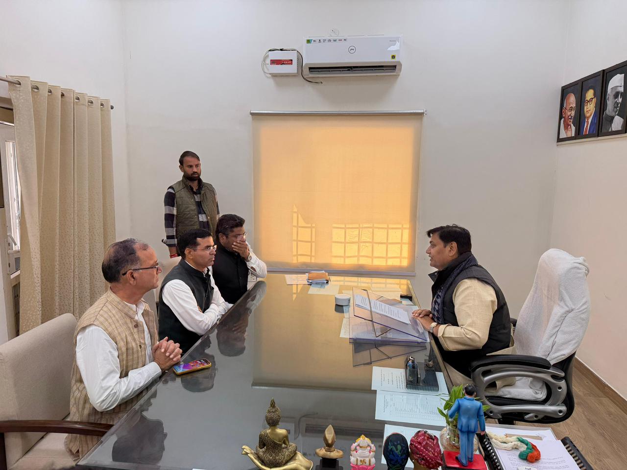 IMG 20260122 WA0013 मनरेगा बचाओ संग्राम’’ और पंचायतीराज चुनाव पर डोटासरा से सियाग ने की चर्चा Rajasthan News Portal राजस्थान