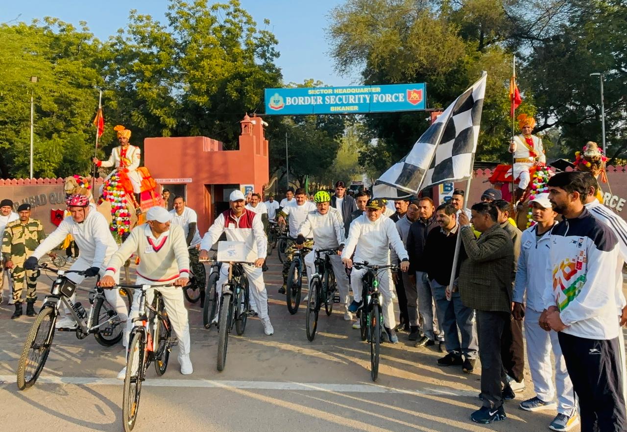 IMG 20260125 WA0009 राष्ट्रीय मतदाता दिवस पर यंग वोटर्स साइकिल रैली का आयोजन Rajasthan News Portal बीकानेर अपडेट