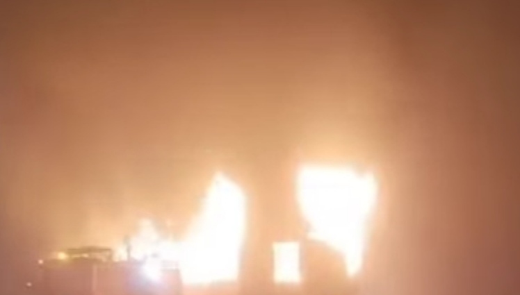 IMG 20260128 082713 बीकानेर : बस और ट्रेलर में भिड़ंत, आग लगी Rajasthan News Portal बीकानेर अपडेट