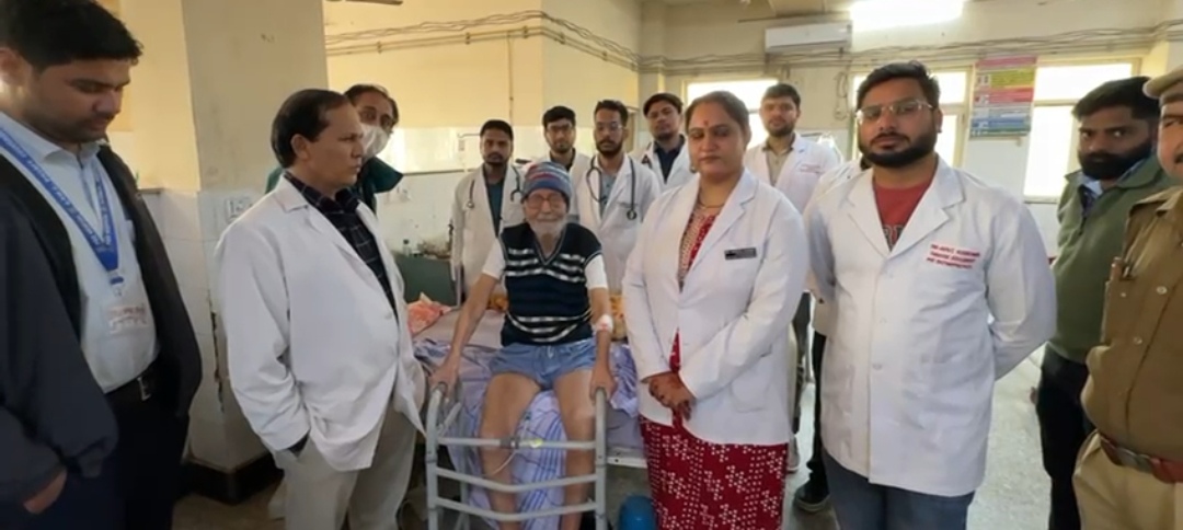 IMG 20260215 192819 पीबीएम हॉस्पिटल में जटिल ऑपेरशन, डॉ. खजोटिया ने किया सफल प्रत्यारोपण Rajasthan News Portal बीकानेर अपडेट