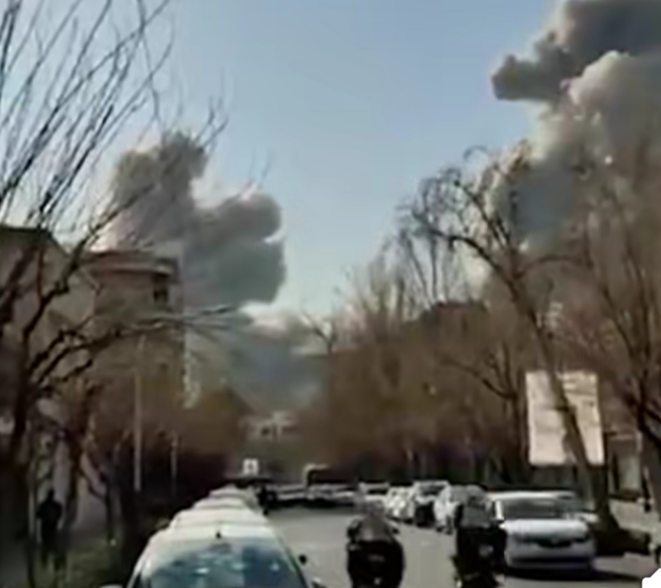 IMG 20260228 131554 ईरान में इजरायल ने किए हवाई हमले, ट्रम्प ने जारी किया बयान, सायरन से गूंजा ईरान Rajasthan News Portal अंतरराष्ट्रीय