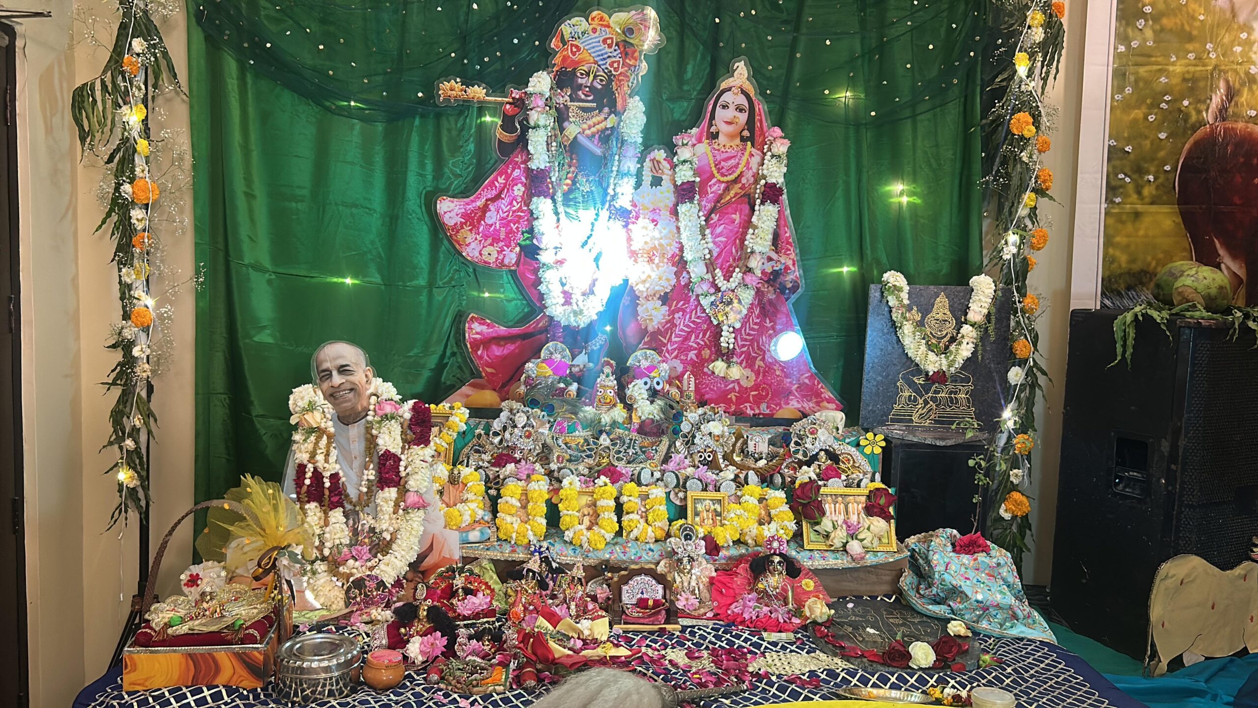 SAVE 20260304 195808 scaled इस्कॉन बीकानेर ने श्री गौर पूर्णिमा एवं पुष्प होली महोत्सव मनाया Rajasthan News Portal धर्म