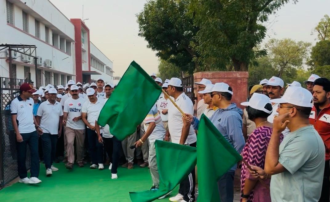 SAVE 20260315 085944 रन फॉर विकसित राजस्थान’ का सफल आयोजन, आईजी, जिला कलेक्टर व एसपी ने दिखाई हरी झंडी Rajasthan News Portal बीकानेर अपडेट