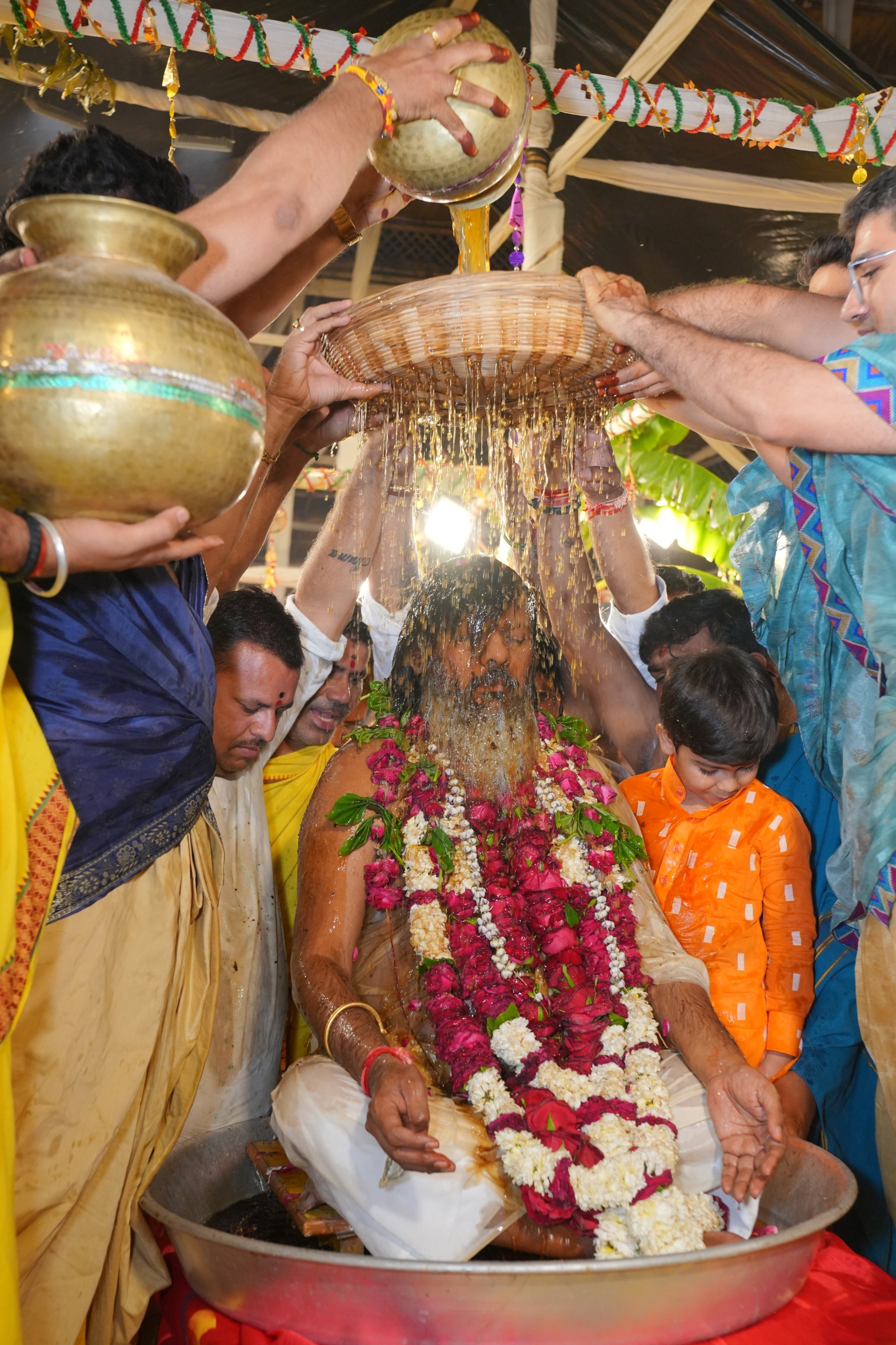 SAVE 20260330 224259 संत और शास्त्र के सामने कभी तर्क नहीं करना चाहिए : जगद्गुरु श्री वसंत विजयानंद गिरि जी महाराज Rajasthan News Portal धर्म