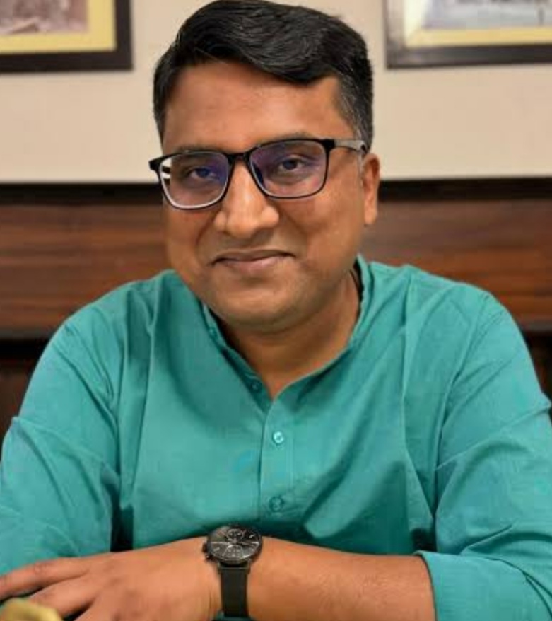 IMG 20260401 085808 बीकानेर के नए जिला कलेक्टर होंगे निशांत जैन, देर रात 65 आईएएस बदले Rajasthan News Portal राजस्थान