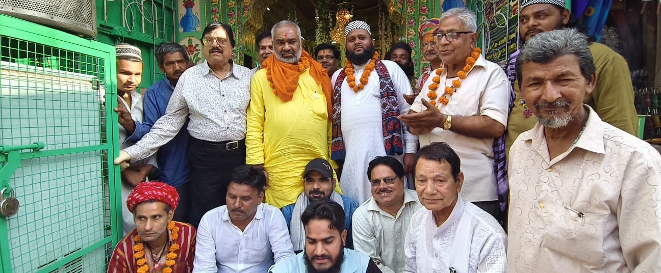 IMG 20260404 210917 सैय्यद हाजी पीर बलवान शाह बाबा की दरगाह पर सर्व समाज ने चादर पेश की Rajasthan News Portal धर्म