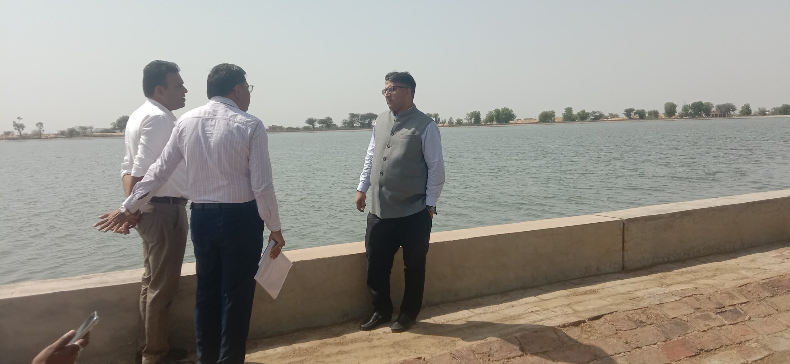 SAVE 20260411 155515 scaled जिला कलेक्टर ने बीछवाल रिजर्वायर का किया निरीक्षण, नहरबंदी की तैयारी Rajasthan News Portal बीकानेर अपडेट
