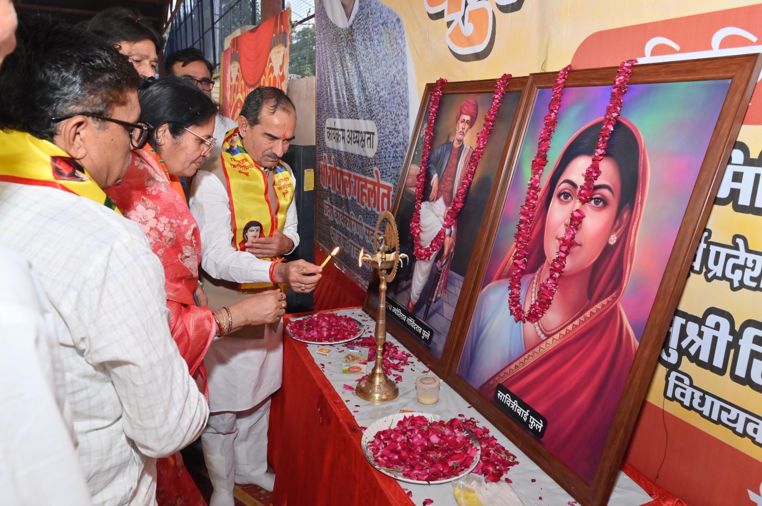 SAVE 20260411 232913 महात्मा ज्योतिबा की जयंती पर सर्वसमाज हुआ एकत्र 'फुले समरसता संकल्प' समारोह ने एकता का दिया संदेश Rajasthan News Portal बीकानेर अपडेट