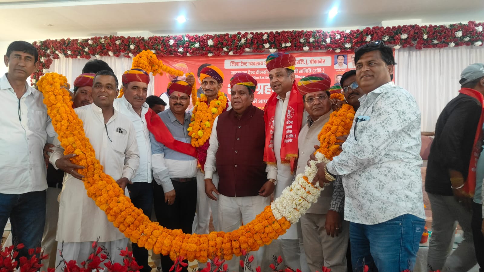 SAVE 20260415 210737 जिला टेंट व्यवसाय वेलफेयर समिति का शपथ ग्रहण समारोह संपन्न: राजेंद्र काला बने अध्यक्ष Rajasthan News Portal राजस्थान