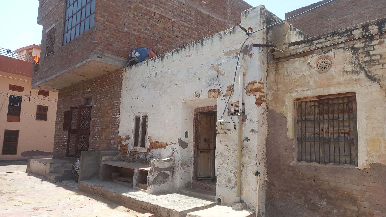 SAVE 20260420 211026 जस्सूसर गेट में चोरों ने दिखाए हाथ, लाखों के जेवरात गायब Rajasthan News Portal बीकानेर अपडेट