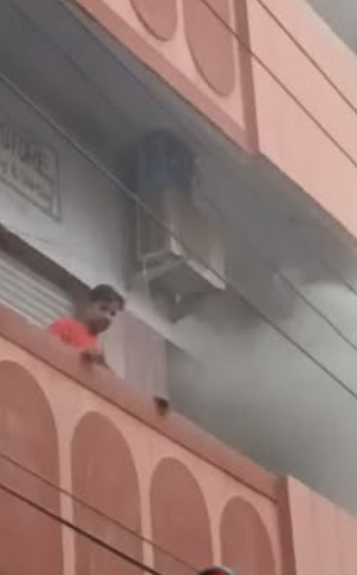 IMG 20260528 203316 बीकानेर के इस मार्केट में आग लगी Rajasthan News Portal राजस्थान