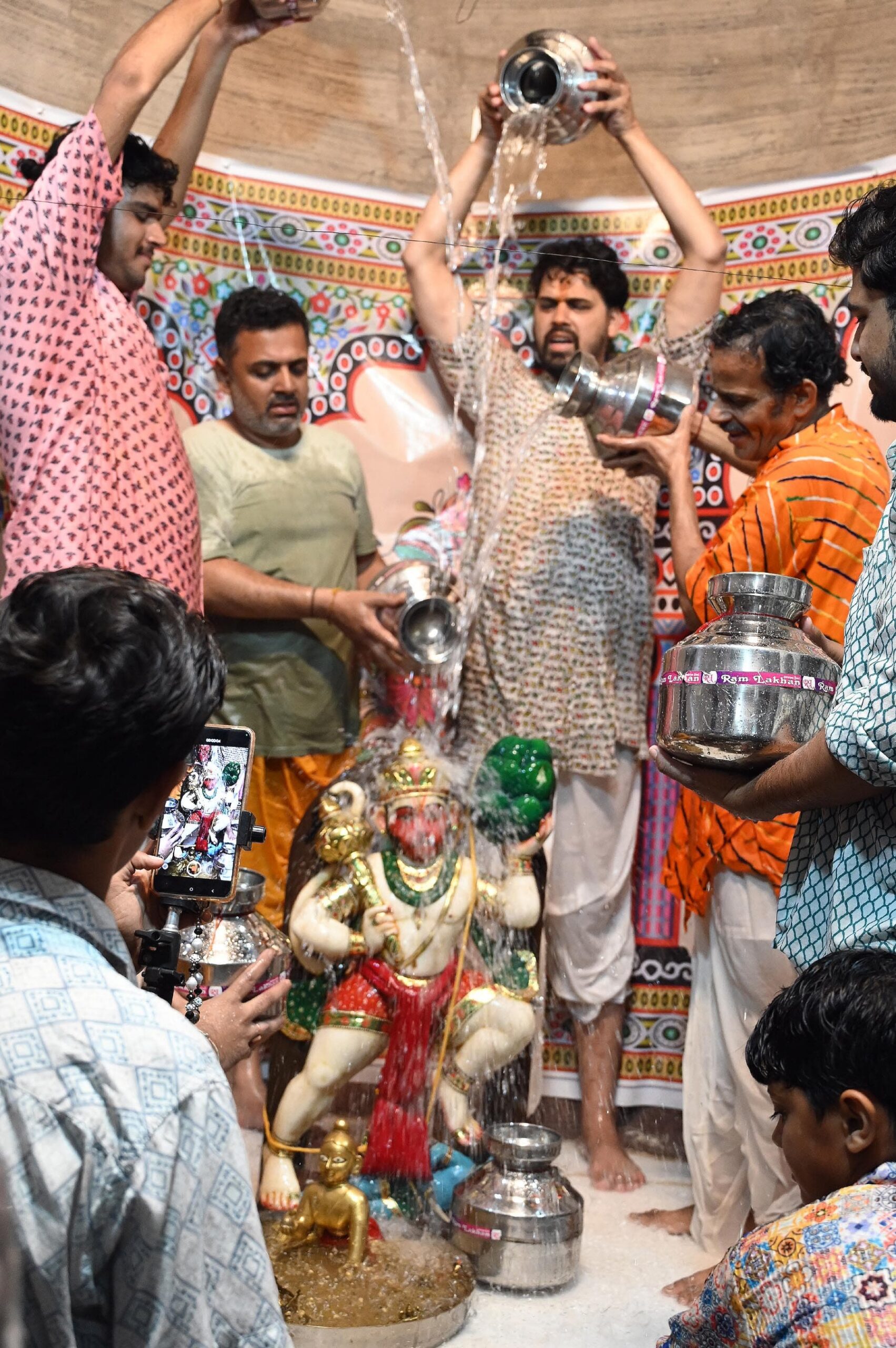 SAVE 20260512 085357 scaled श्री केसरिया हनुमान मंदिर में सहस्त्र घटाभिषेक लगभग 4 घंटे चला Rajasthan News Portal धर्म