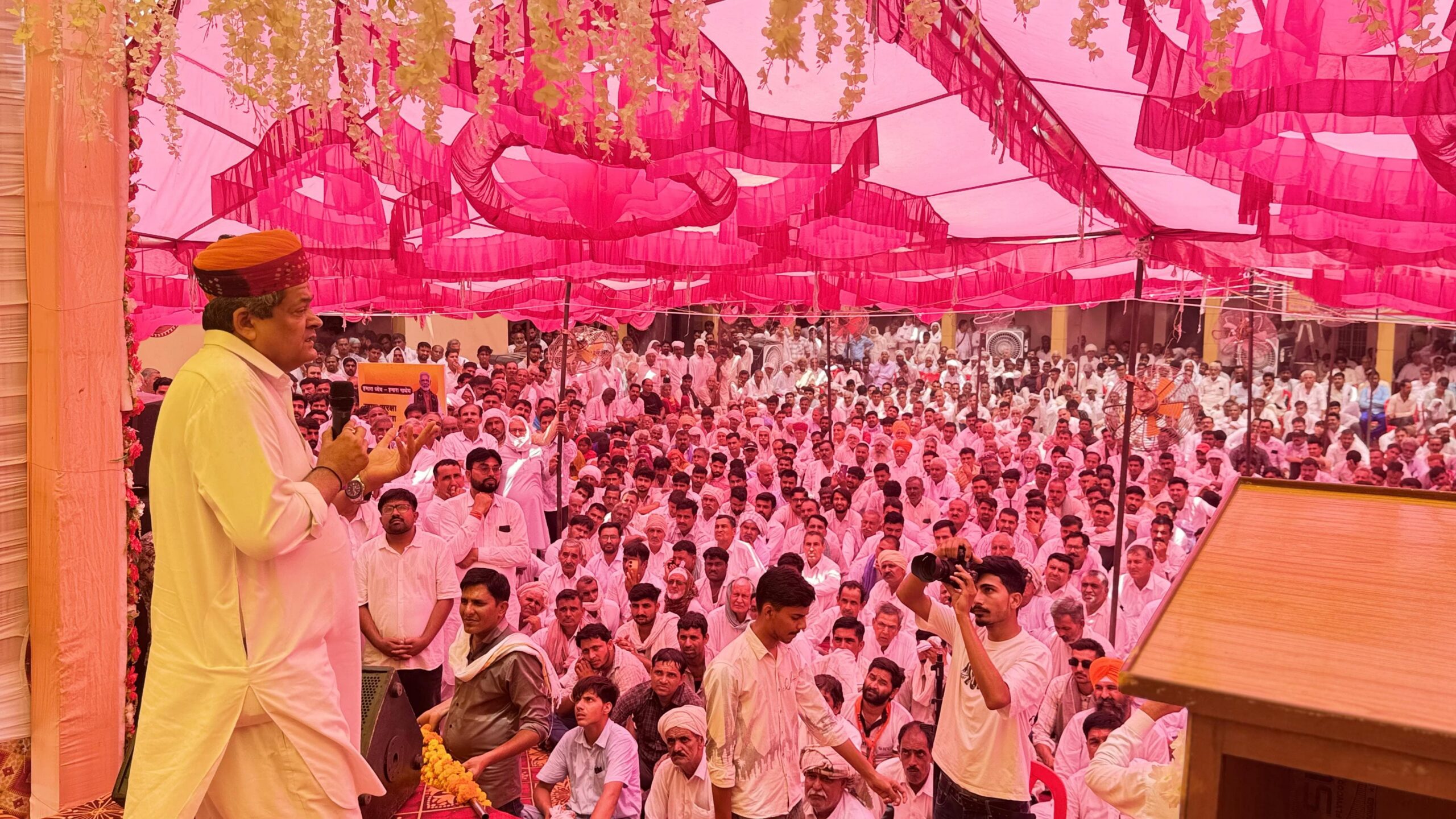 SAVE 20260515 200311 scaled खाद्य एवं नागरिक आपूर्ति मंत्री श्री सुमित गोदारा ने खाजूवाला में एनएफएसए लाभार्थियों से किया संवाद Rajasthan News Portal बीकानेर अपडेट