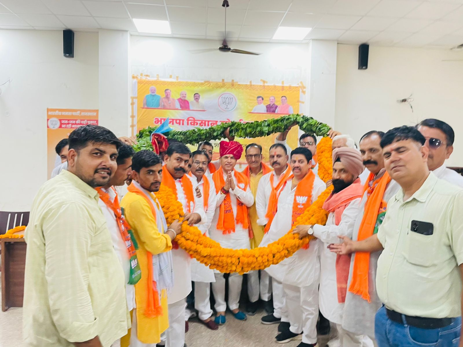 SAVE 20260517 172145 भाजपा किसान मोर्चा की बैठक में किसानों, युवाओं और संगठन मजबूती पर हुई चर्चा Rajasthan News Portal अंतरराष्ट्रीय, देश