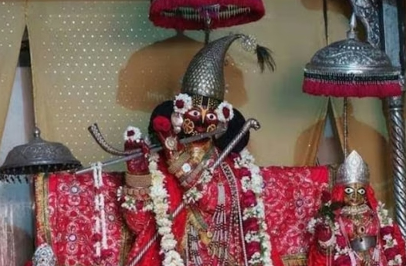 राजस्थान में है 'घड़ी' वाले ठाकुरजी, अंग्रेज अधिकारी ने ली थी परीक्षा लेकिन... 8 धर्म IMG 20260629 221612 राजस्थान में है 'घड़ी' वाले ठाकुरजी, अंग्रेज अधिकारी ने ली थी परीक्षा लेकिन... Rajasthan News Portal धर्म