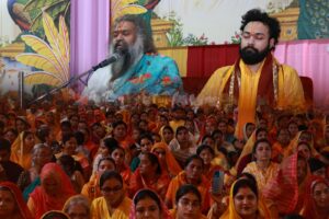 कथा में श्रीकृष्ण की बाल लीलाओं के बारे में बताया